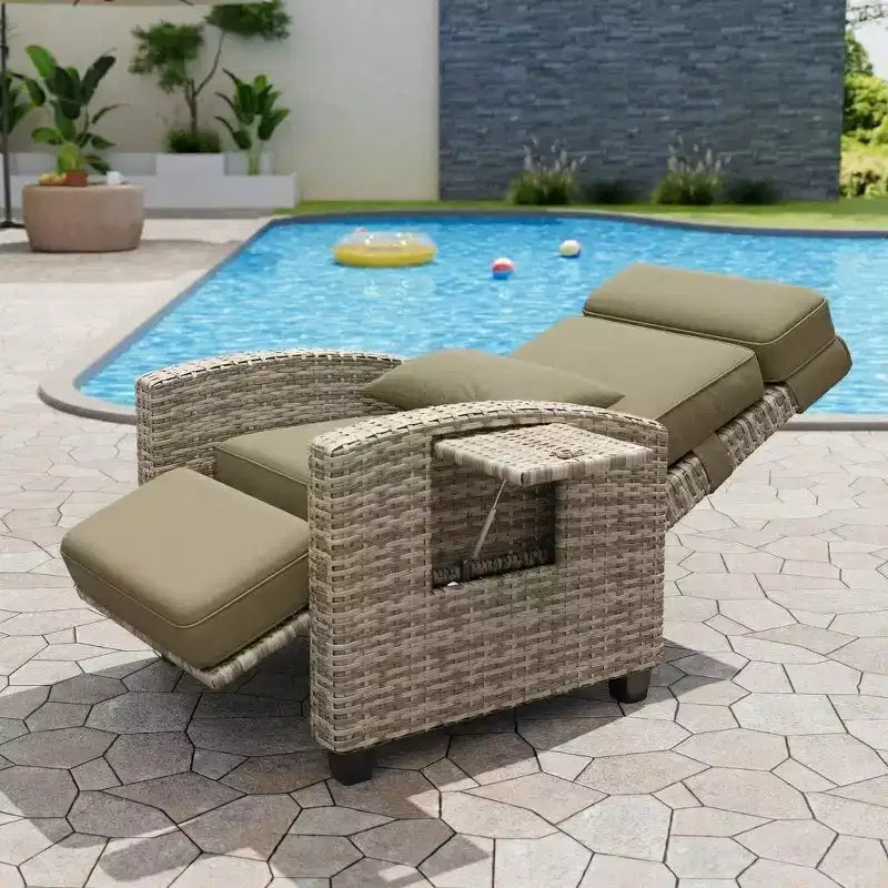 Outdoor Wicker Lounge, Adjustable 150 Reclining Rattan Patio Chair, All-Weather PE Wicker, invert-Up Side Table, Footrest, for Garden, Lawn